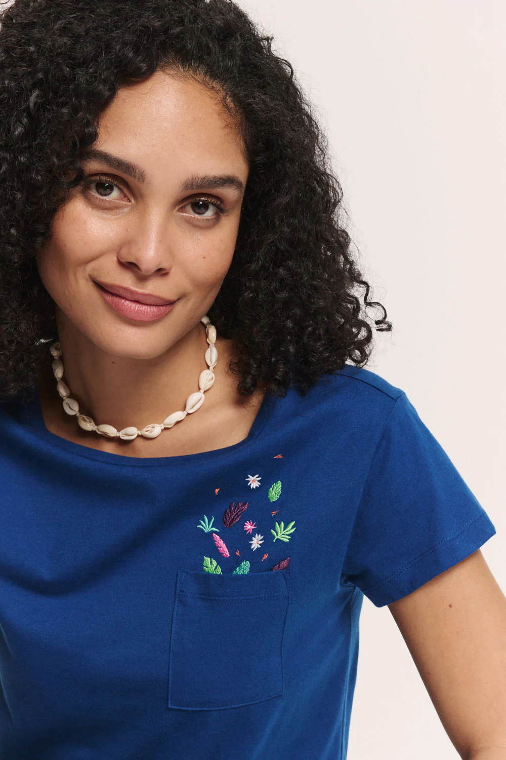 Jerseyshirt Pinaa aus Bio-Baumwolle - Image 3